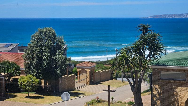 5 Bedroom Property for Sale in Reebok Western Cape